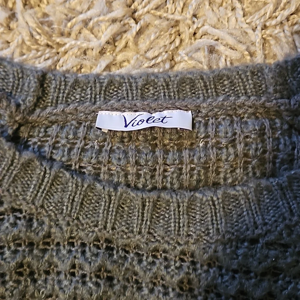 Violet sweater - Picture 3 of 4